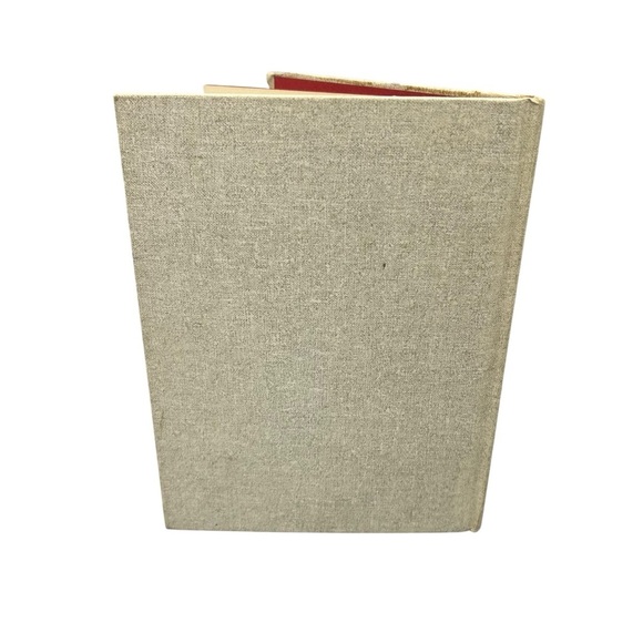 RARE 1971 FIRST EDITION – THE AMERICA WE LOVE BOOK LARAINE DAY - Picture 3 of 8